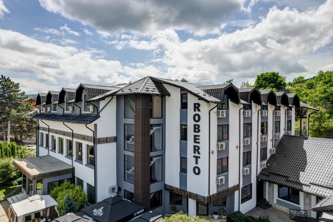 Hotel Roberto Slanic Prahova Exteriér fotografie